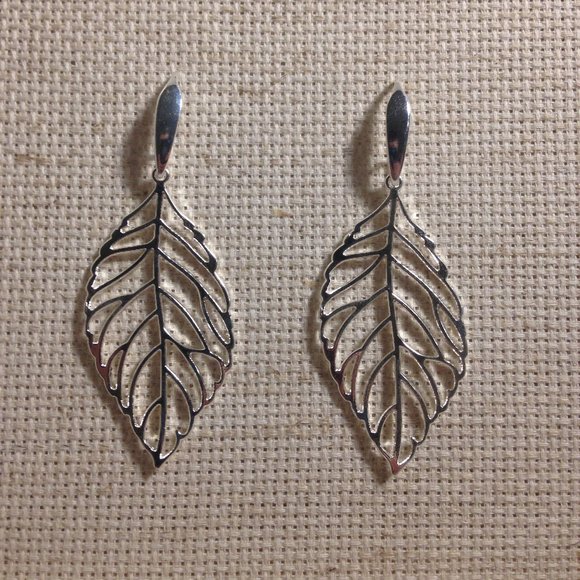 Sparkly Silver Leaf Cutout Handmade Earrings - Picture 3 of 7